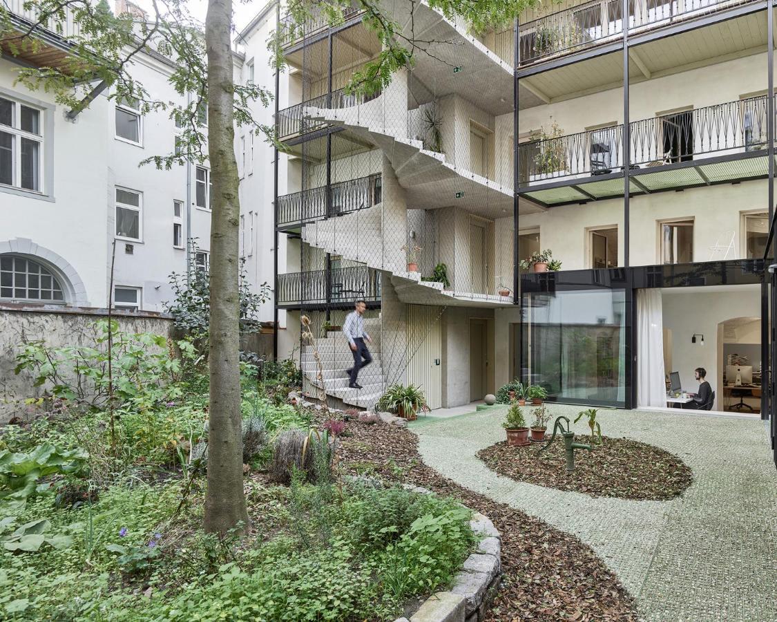 Schick Und Luftig Im Herzen Von Линц Экстерьер фото